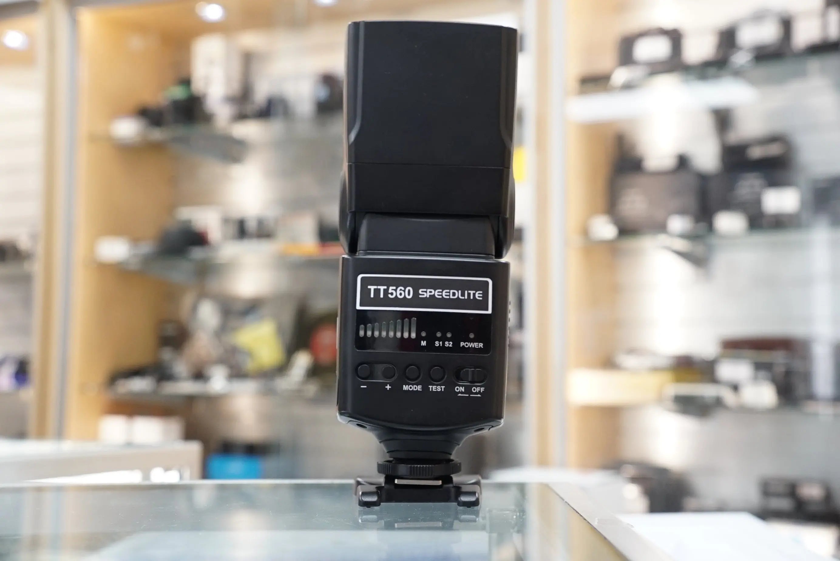 NEEWER TT560-PO TT560 Speedlight, Used