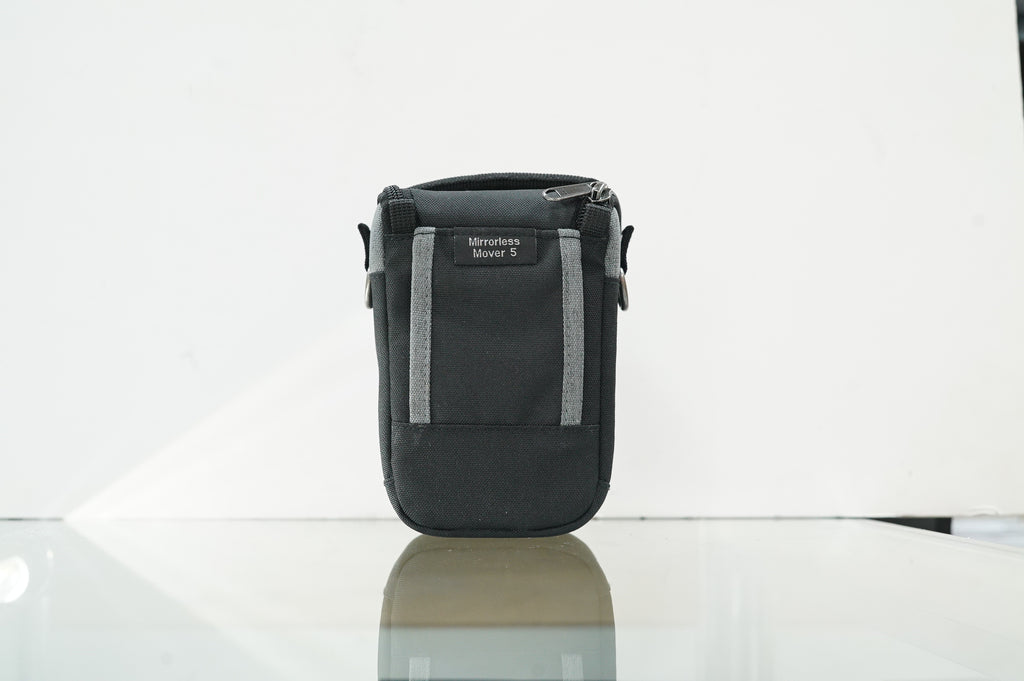 Think Tank Photo Mirrorless Mover 5 Shoulder Bag (Cool Gray), Used