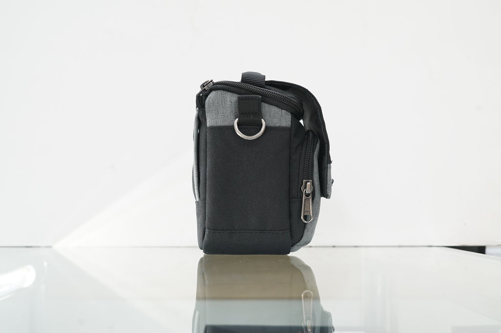 Think Tank Photo Mirrorless Mover 5 Shoulder Bag (Cool Gray), Used