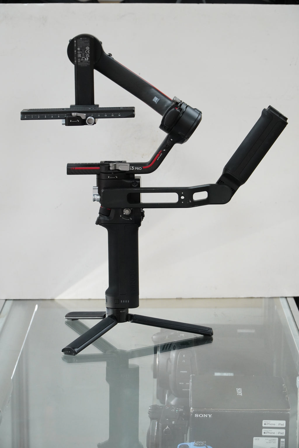 DJI RS 3 Pro Combo Stabilizer Gimbal #6Q04A, Used