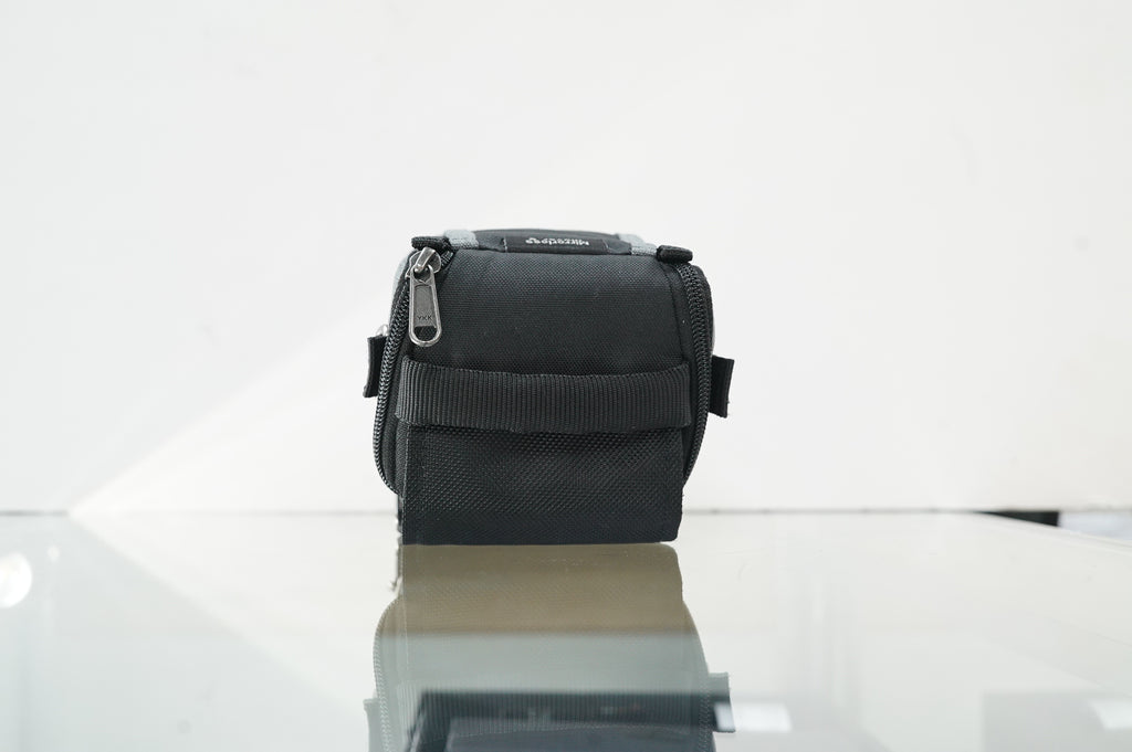 Think Tank Photo Mirrorless Mover 5 Shoulder Bag (Cool Gray), Used