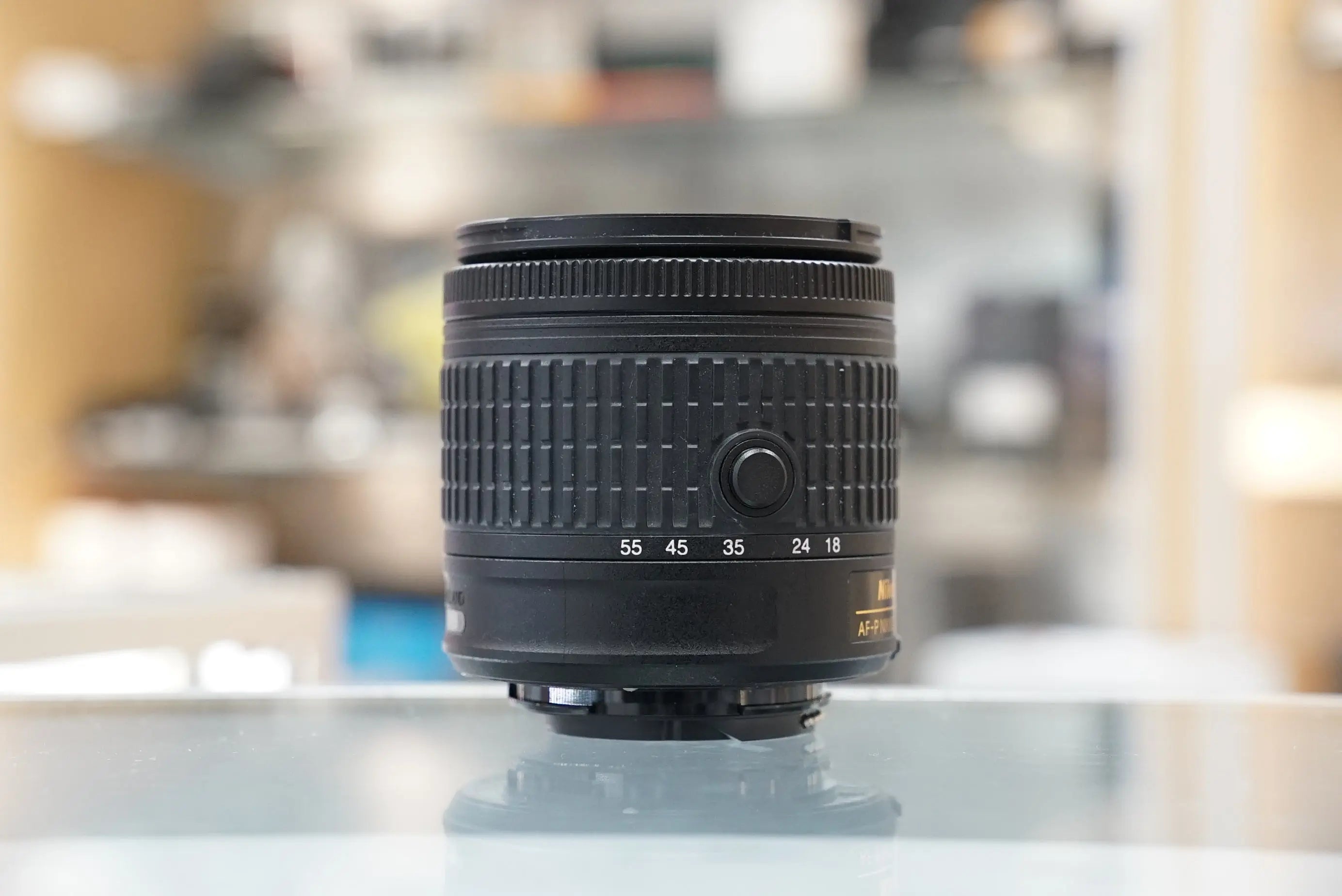 NIKON AF-P DX Nikkor 18-55mm f/3.5-5.6 G VR Lens #32819, Used