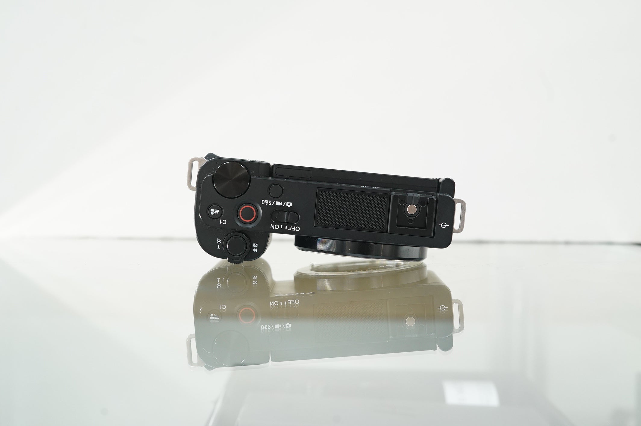 Sony ZV-E10 Mirrorless Camera with 16-50mm Lens (Black) #6321136, Used