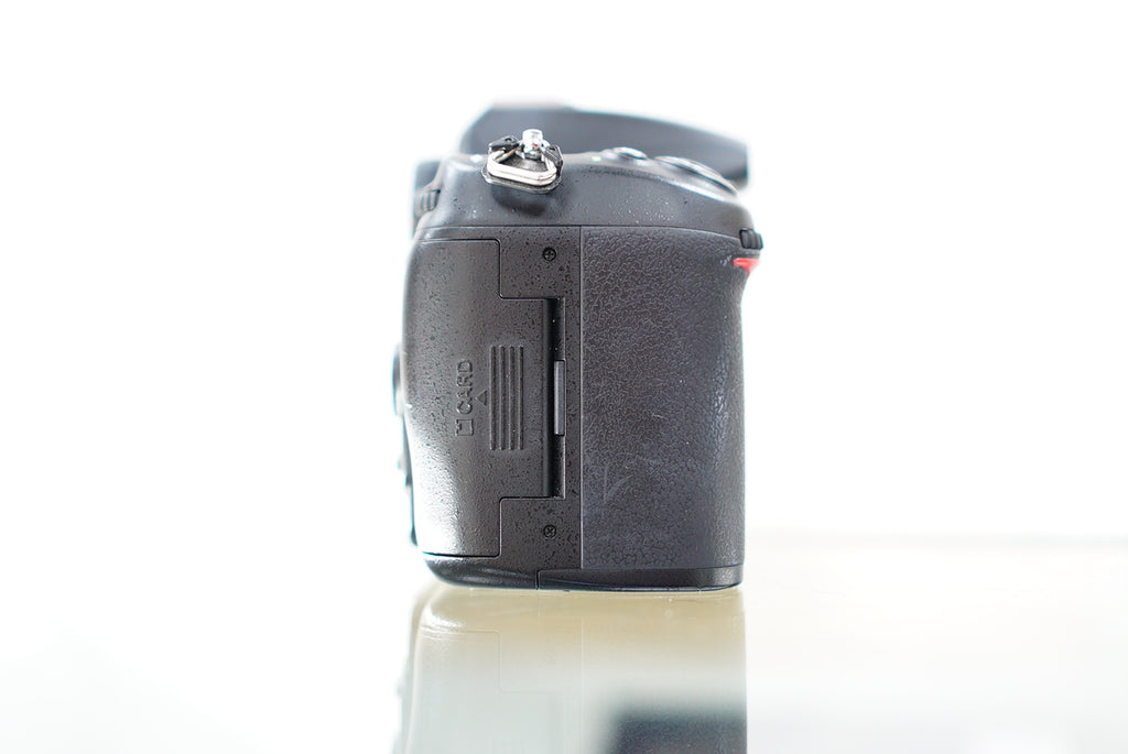 Nikon D7000 SLR Digital Camera #22187, Used