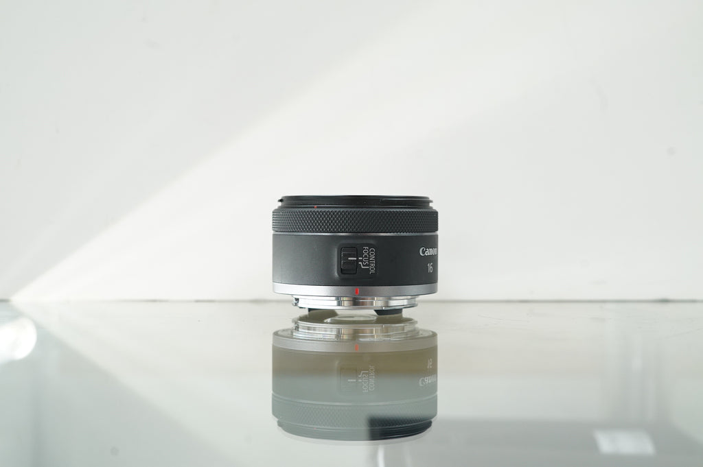 Canon RF 16mm f/2.8 STM Lens #05019, Used
