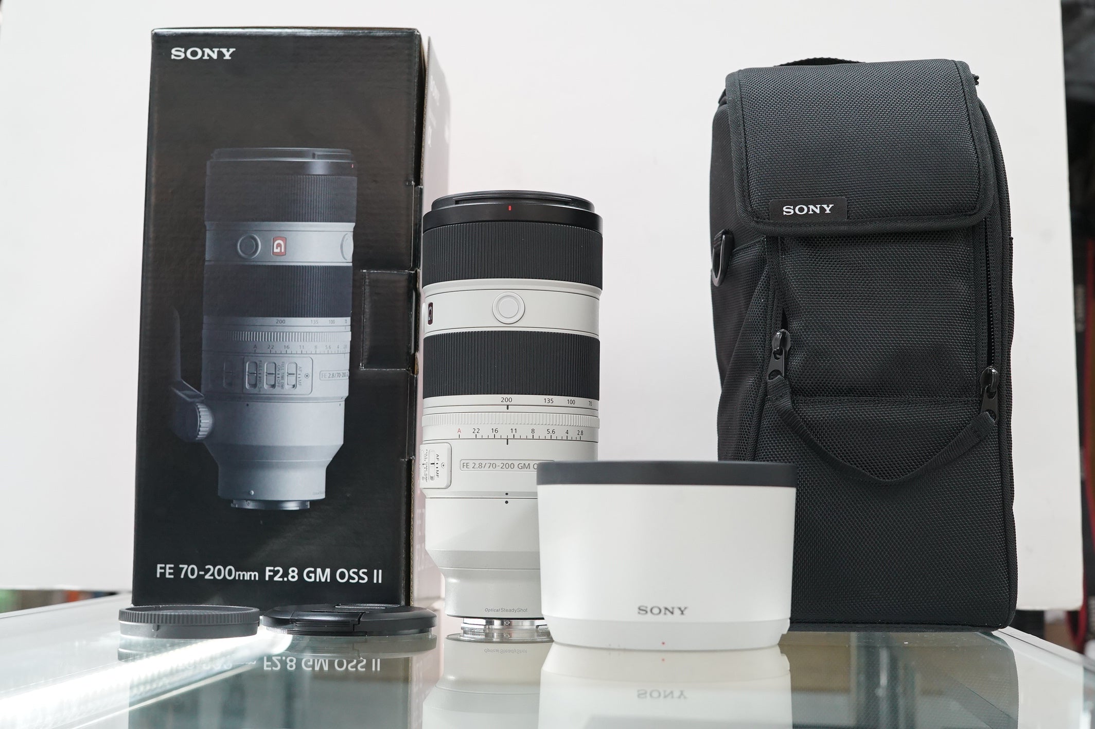 SONY FE 70-200mm F2.8 GM OSS II LENS #1966183, Used