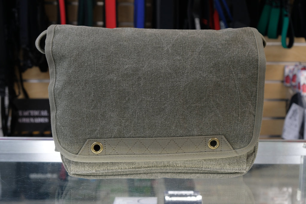 Think Tank 7M-54108 Shoulder Bag, Used - AVC photo video store