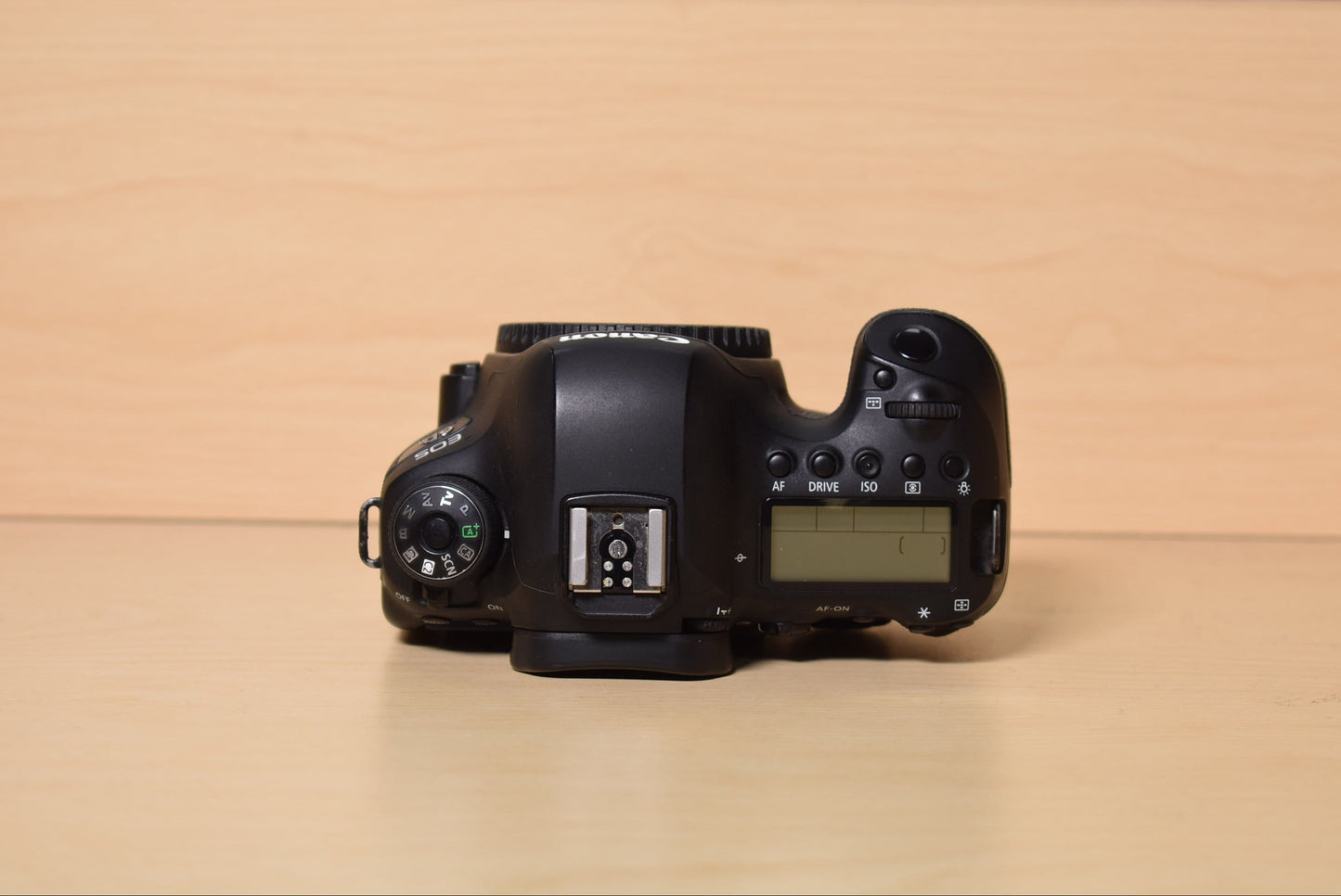 Canon 6DMKII-02488 EOS 6D Mark II DSLR Camera Body {26.2MP}, Used