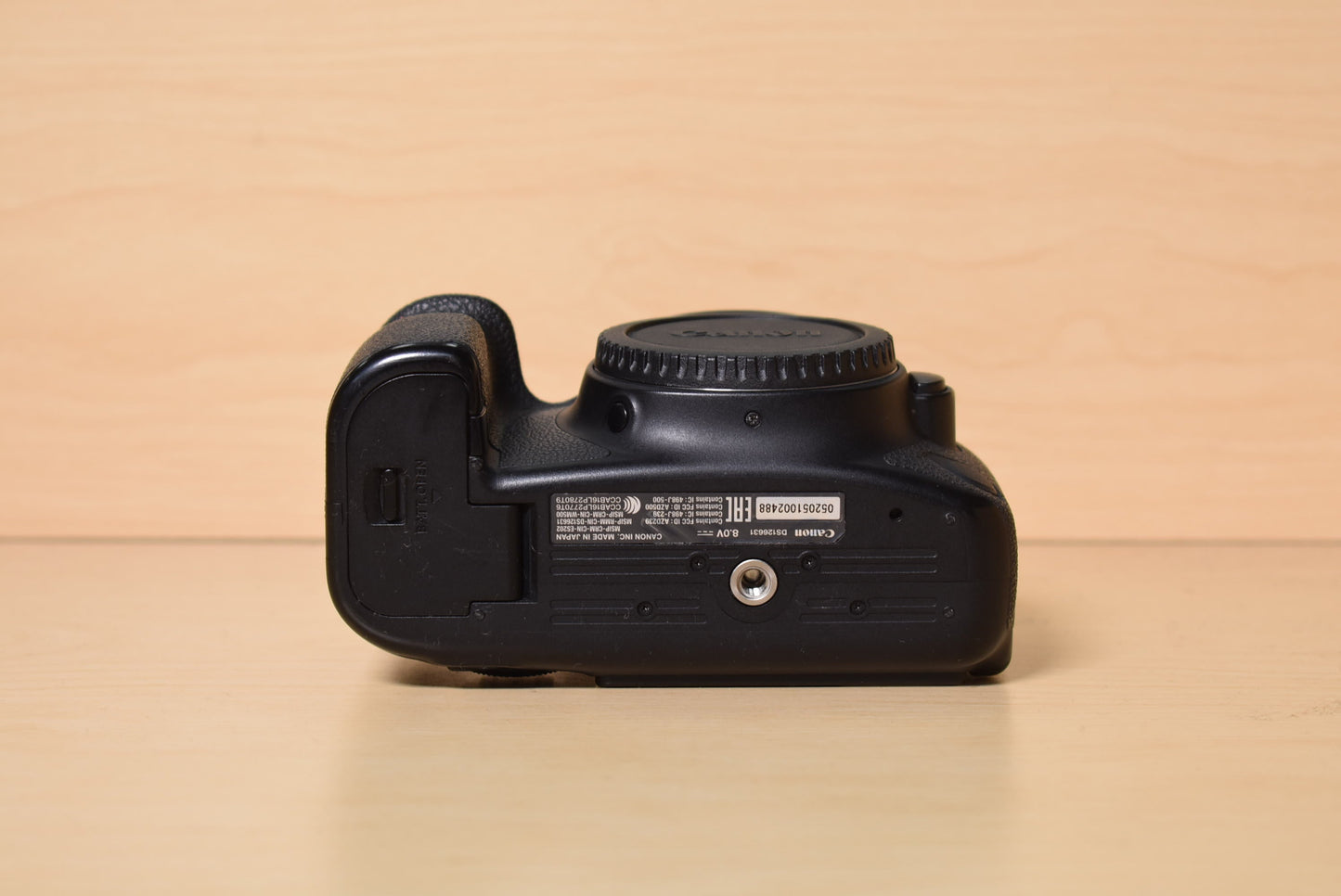 Canon 6DMKII-02488 EOS 6D Mark II DSLR Camera Body {26.2MP}, Used