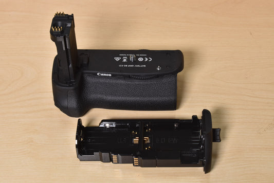 Canon BGE21-02187 BG-E21 Battery Grip for Canon 6D Mark II, Used