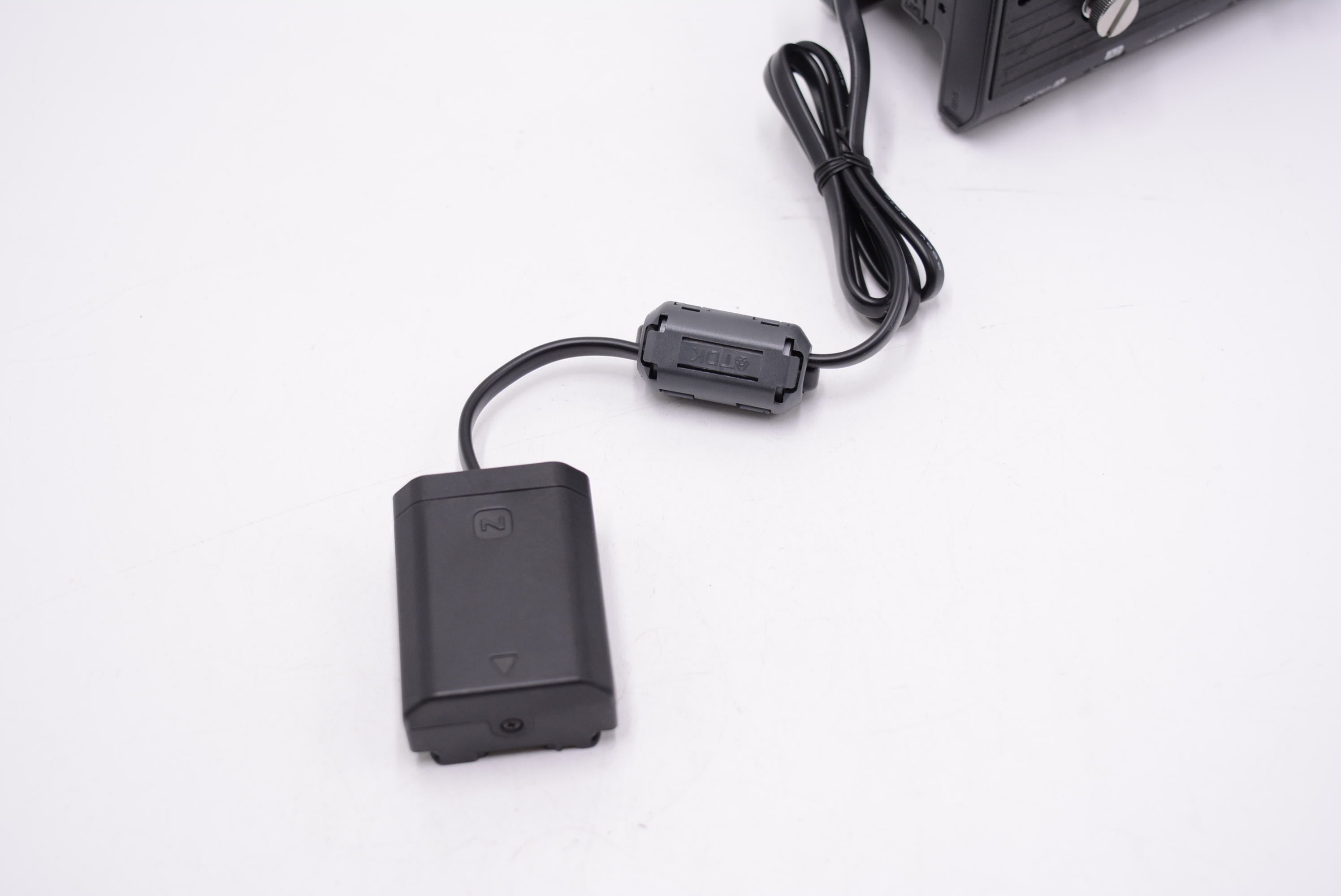 Sony MQZ1K/3025427 NPA-MQZ1K Multi Battery Adapter Kit, Used - AVC photo video store