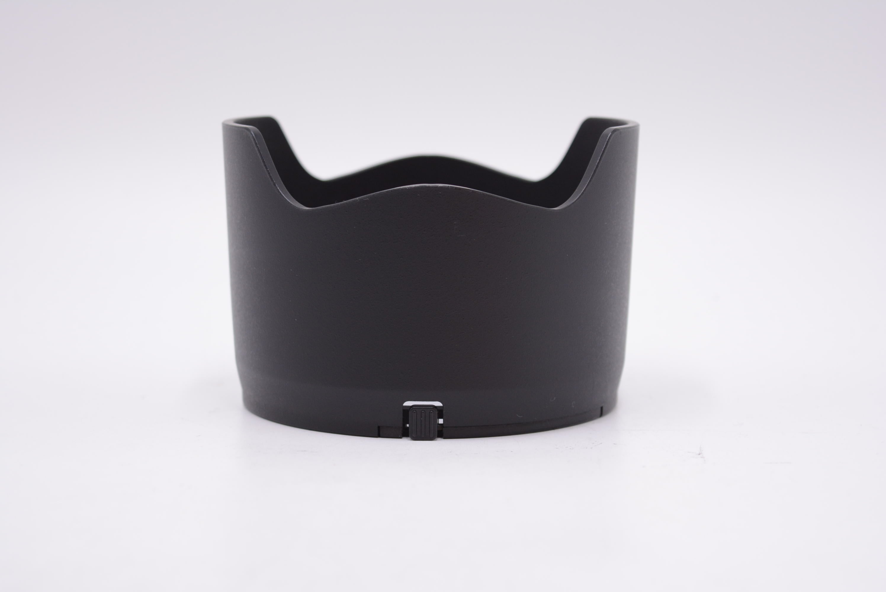 Nikon HB-40 Lens Hood for Nikon AF-S 24-70mm f/2.8, Used - AVC photo video store