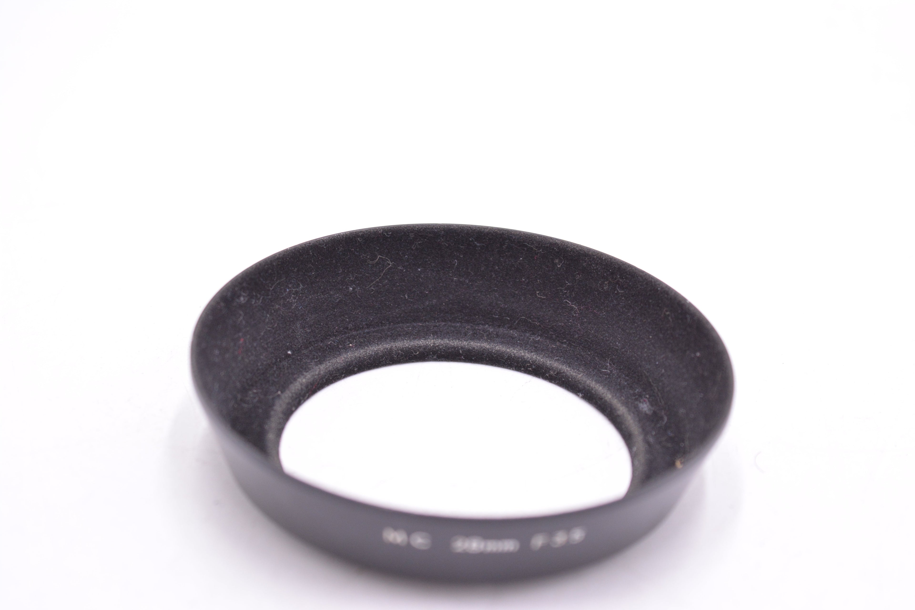 Minolta MC 28mm F3.5 Lens Hood - Metal Screw Type Vintage Authentic Original Shade, Used - AVC photo video store
