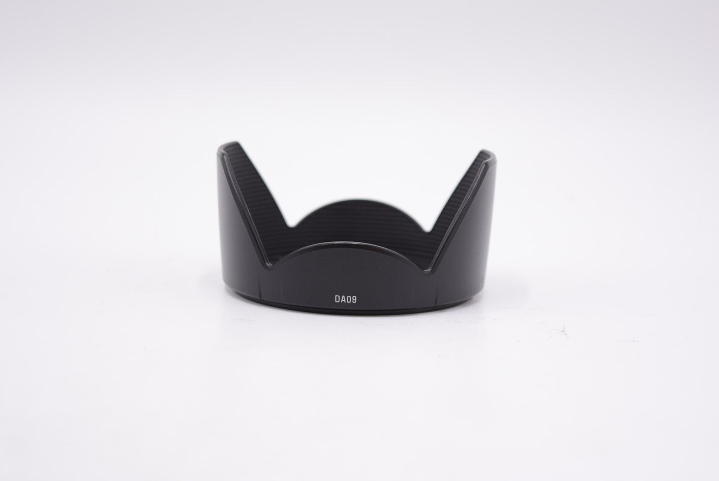 Tamron DA09 Lens Hood for 17-50mm f/2.8 XR Di-II LD & 28-75mm f/2.8 XR Di LD, Used