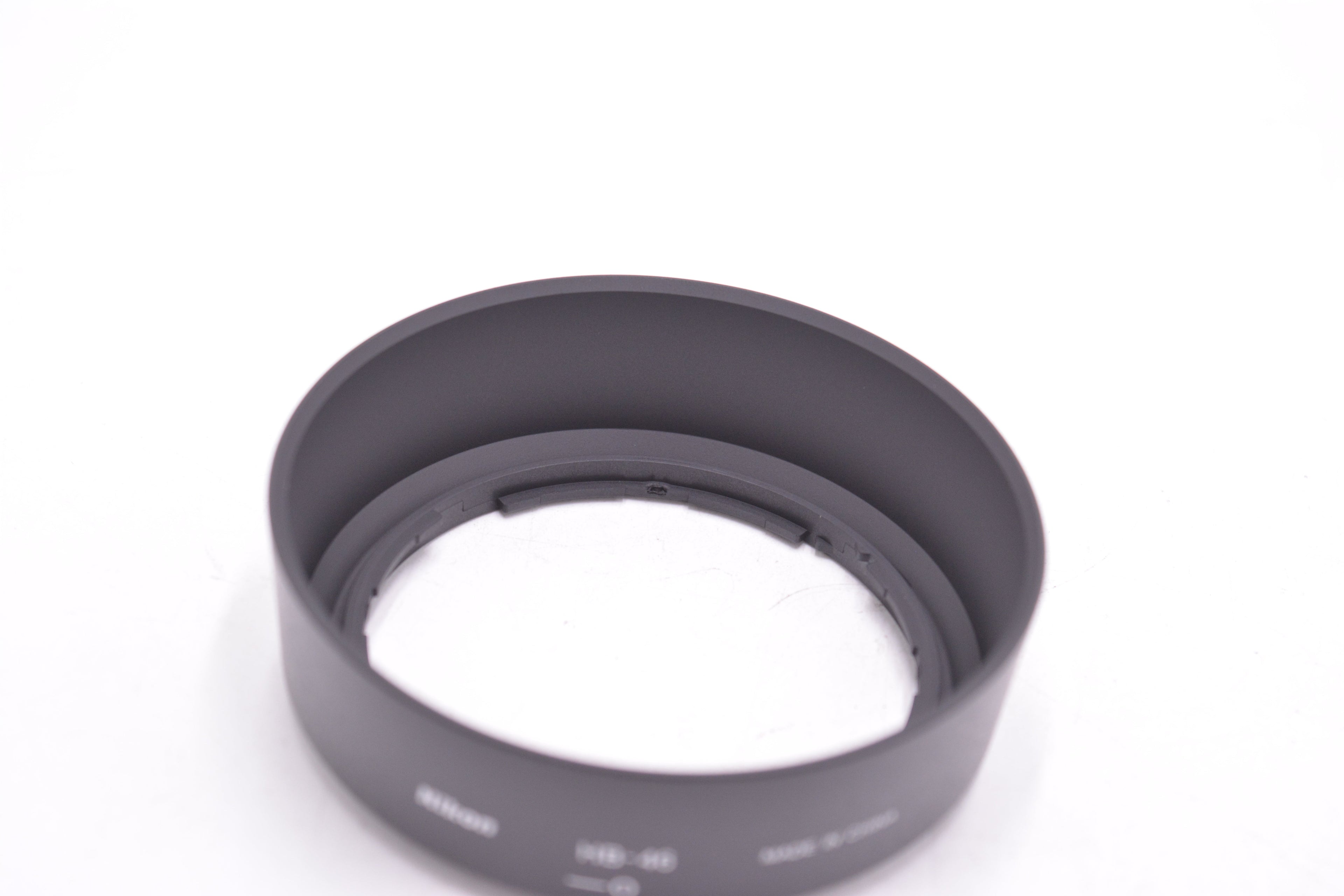 Nikon HB-46 Bayonet Lens Hood for AF-S DX NIKKOR 35mm f/1.8G, Used - AVC photo video store