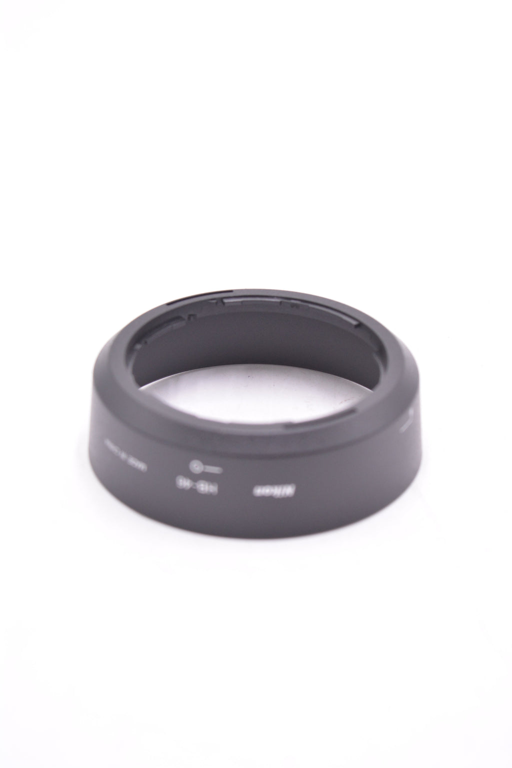 Nikon HB-46 Bayonet Lens Hood for AF-S DX NIKKOR 35mm f/1.8G, Used - AVC photo video store
