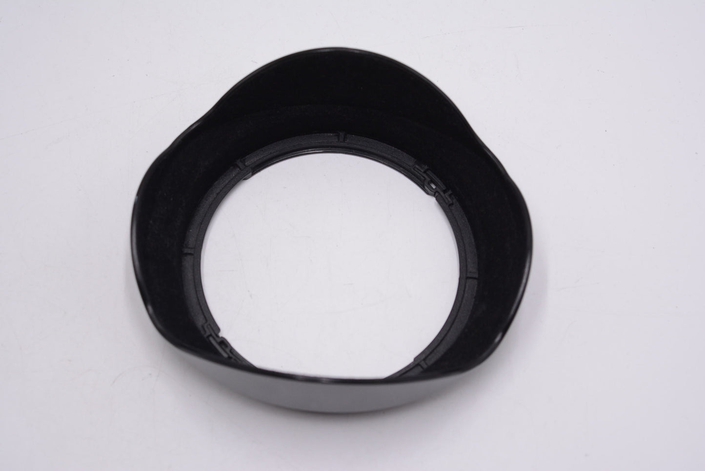 Canon EW-83E Hood for Canon EF 17-40mm f/4L USM SLR Camera, Used