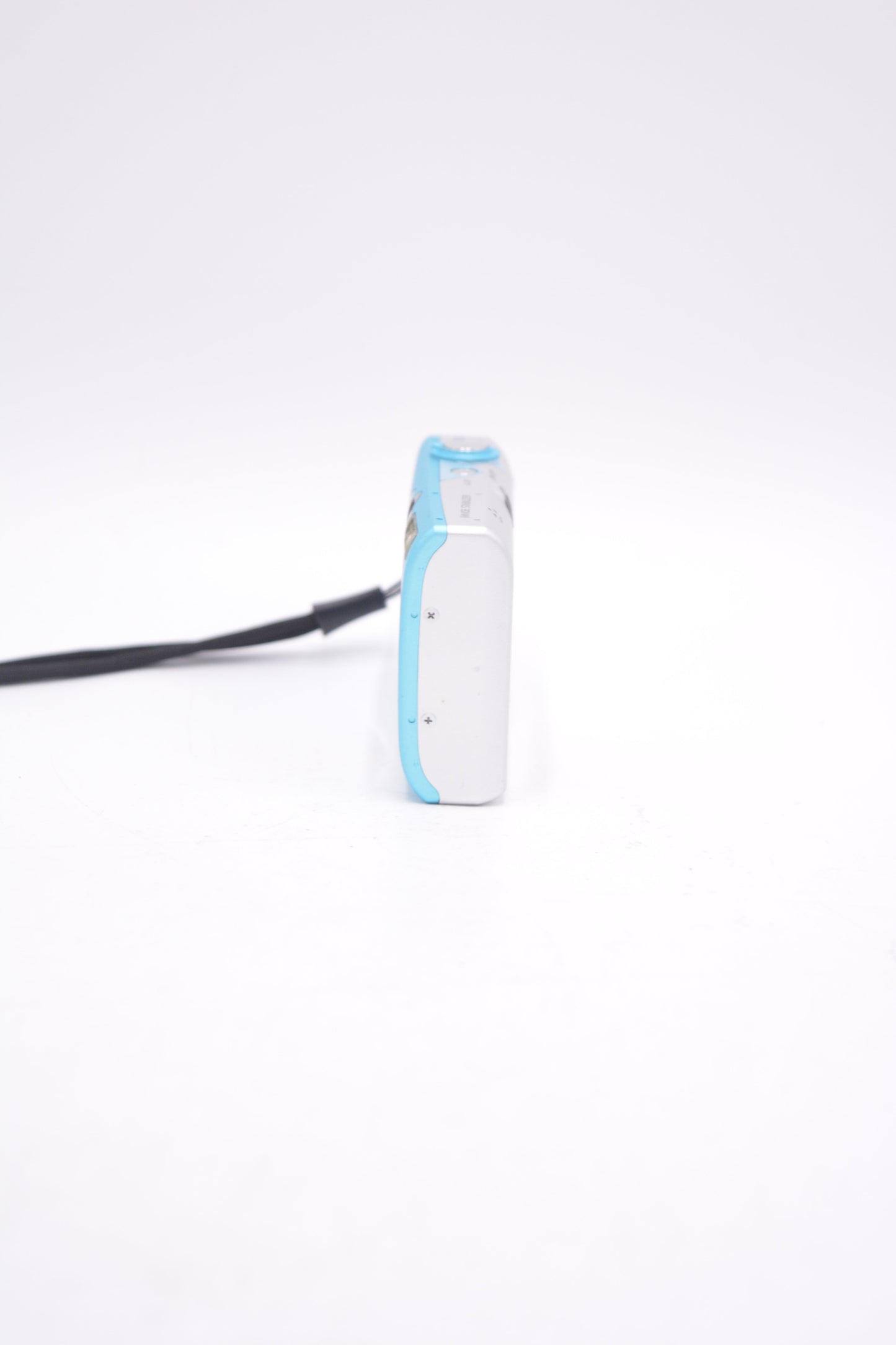 Canon PowerShot SD1200-02937 IS Digital Elph Camera W/ Battery, Used