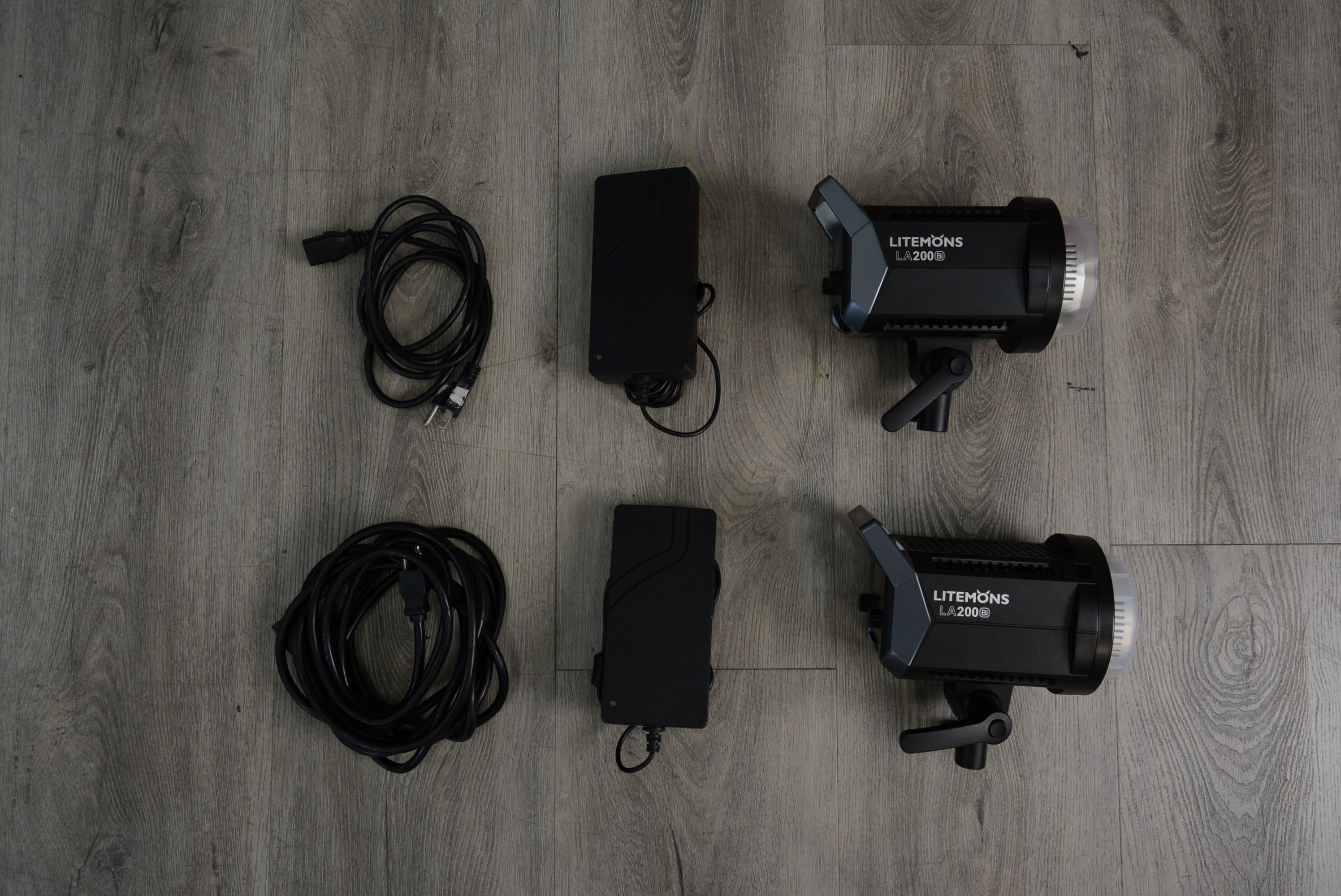 Godox Litemons LA200Bi Bi-Color LED 2-Light Kit w/Stands & Softboxes