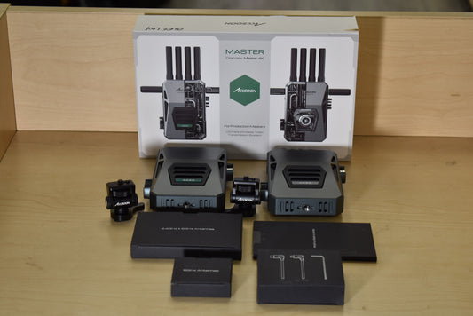 Accsoon CINEVIEW-2979-2646 CineView Master 4K SDI/HDMI Wireless Video Transmission System, Used