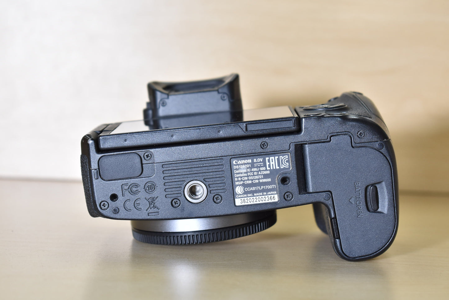 Canon EOSR-02364 EOS R Mirrorless Camera Body {30.3MP}, Used