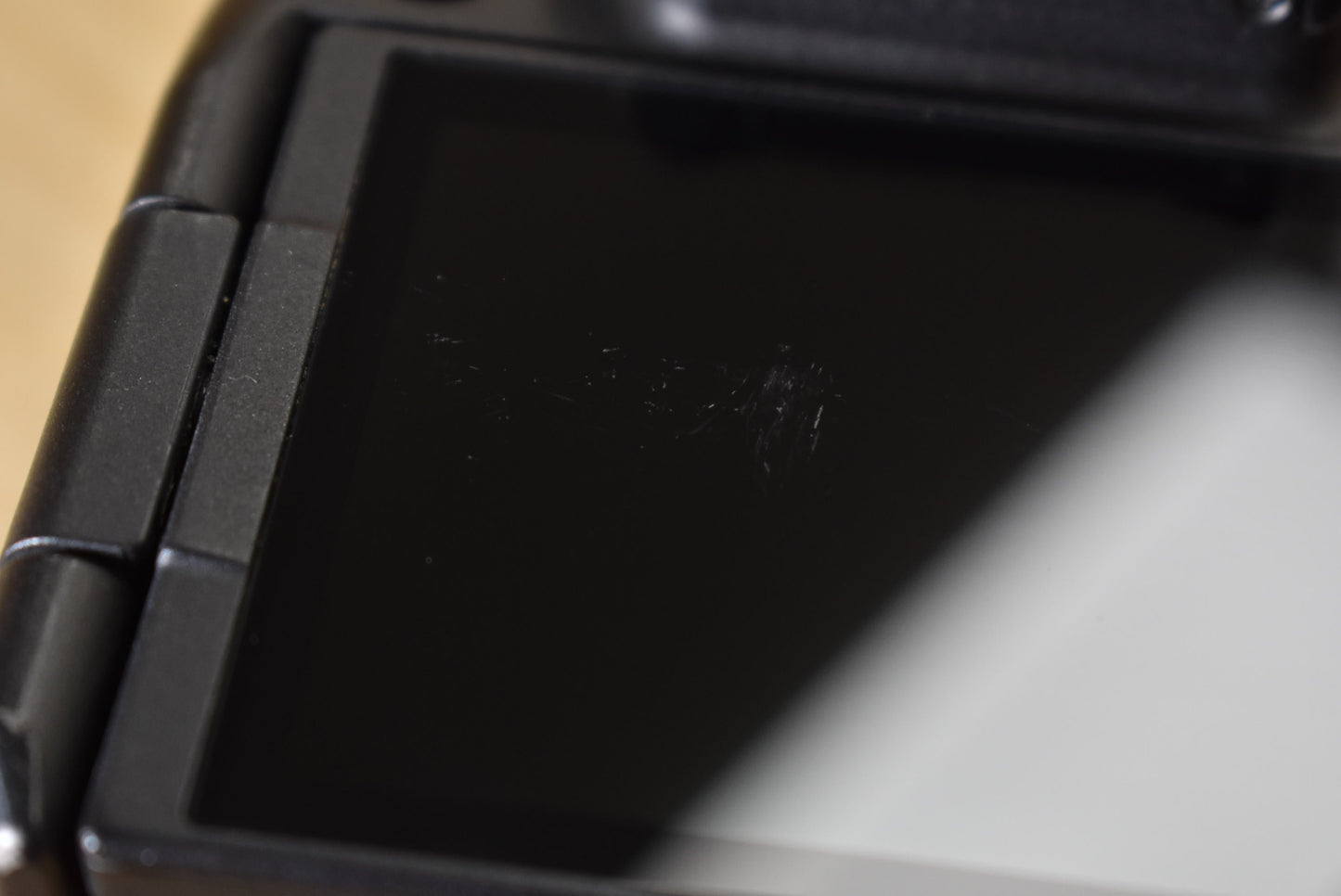 Canon EOSR-02364 EOS R Mirrorless Camera Body {30.3MP}, Used