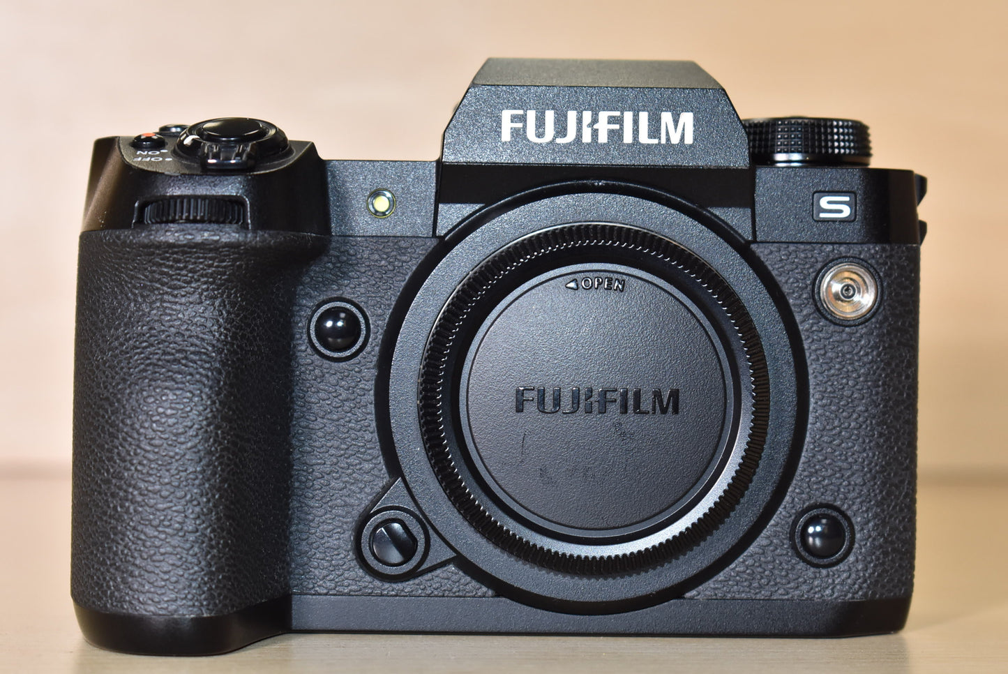 FUJIFILM XH2S-00380 X-H2S Mirrorless Camera Body, 26.1MP, Used