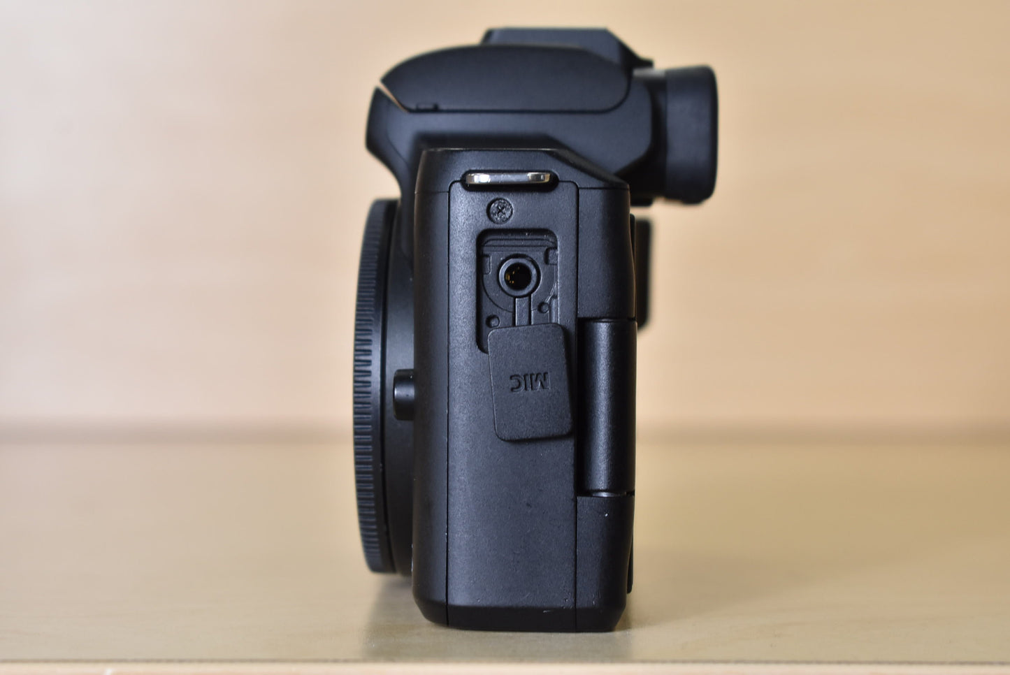 Canon EOSM50-15239 EOS M50 Mark II Mirrorless Camera Body, Used