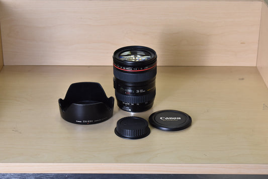 Canon EF24105F4L-26733 24-105mm f/4 L IS USM Macro EF-Mount Lens, Used (For Parts)
