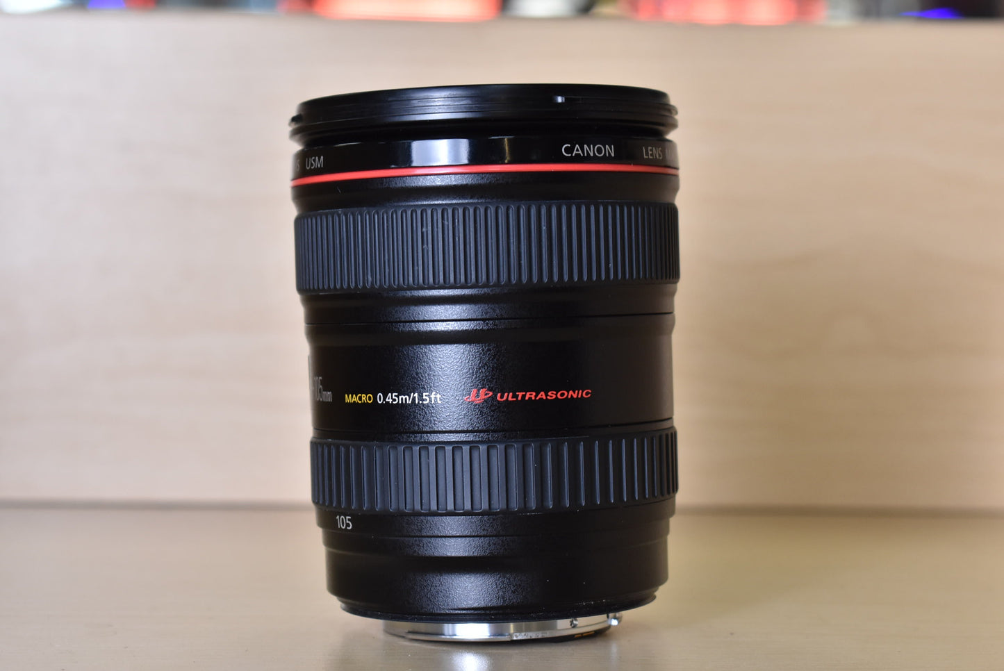 Canon EF24105F4L-26733 24-105mm f/4 L IS USM Macro EF-Mount Lens, Used (For Parts)