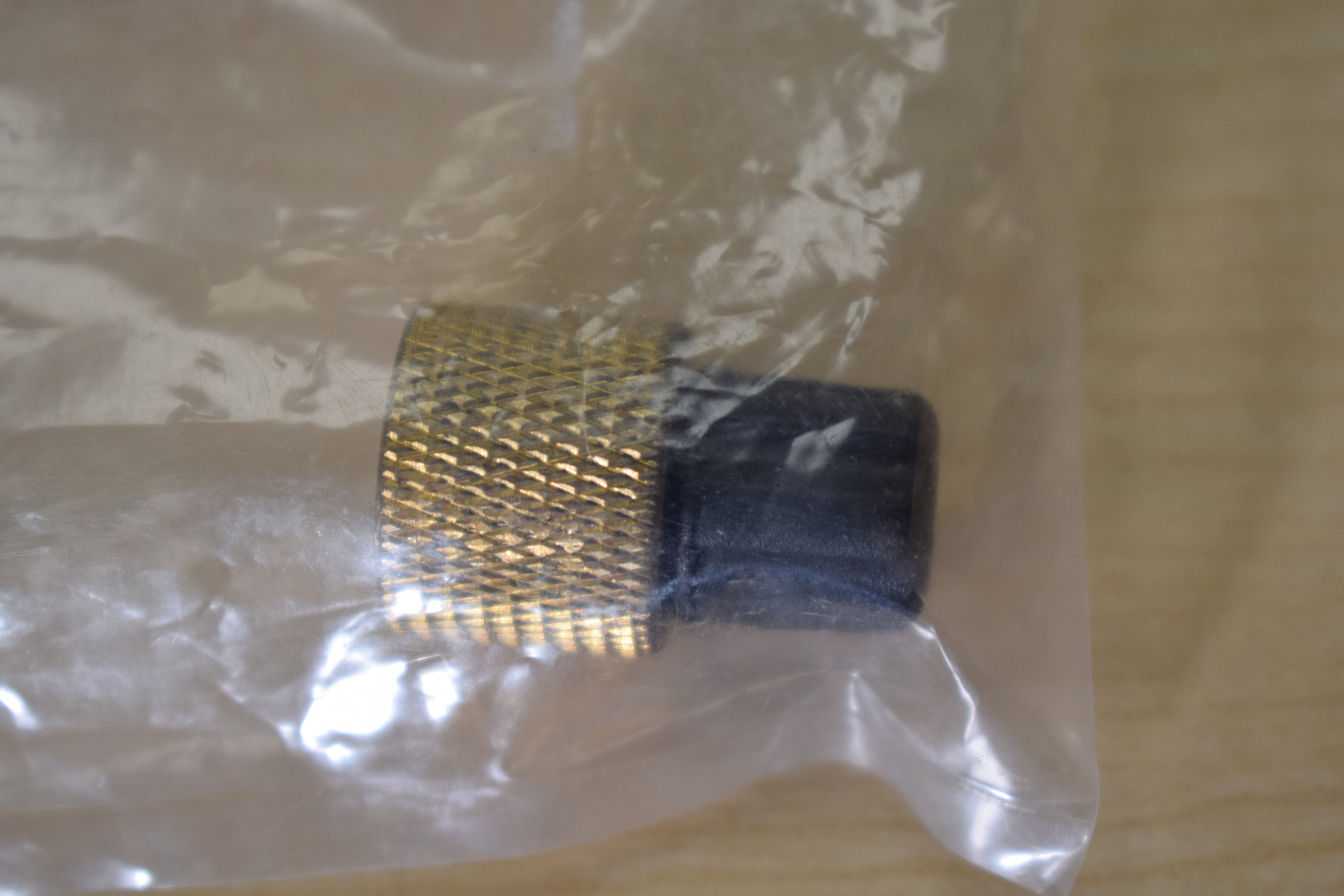 Kupo 3/8"-16 F to 1/4"-20 M Adapter, Used - AVC photo video store