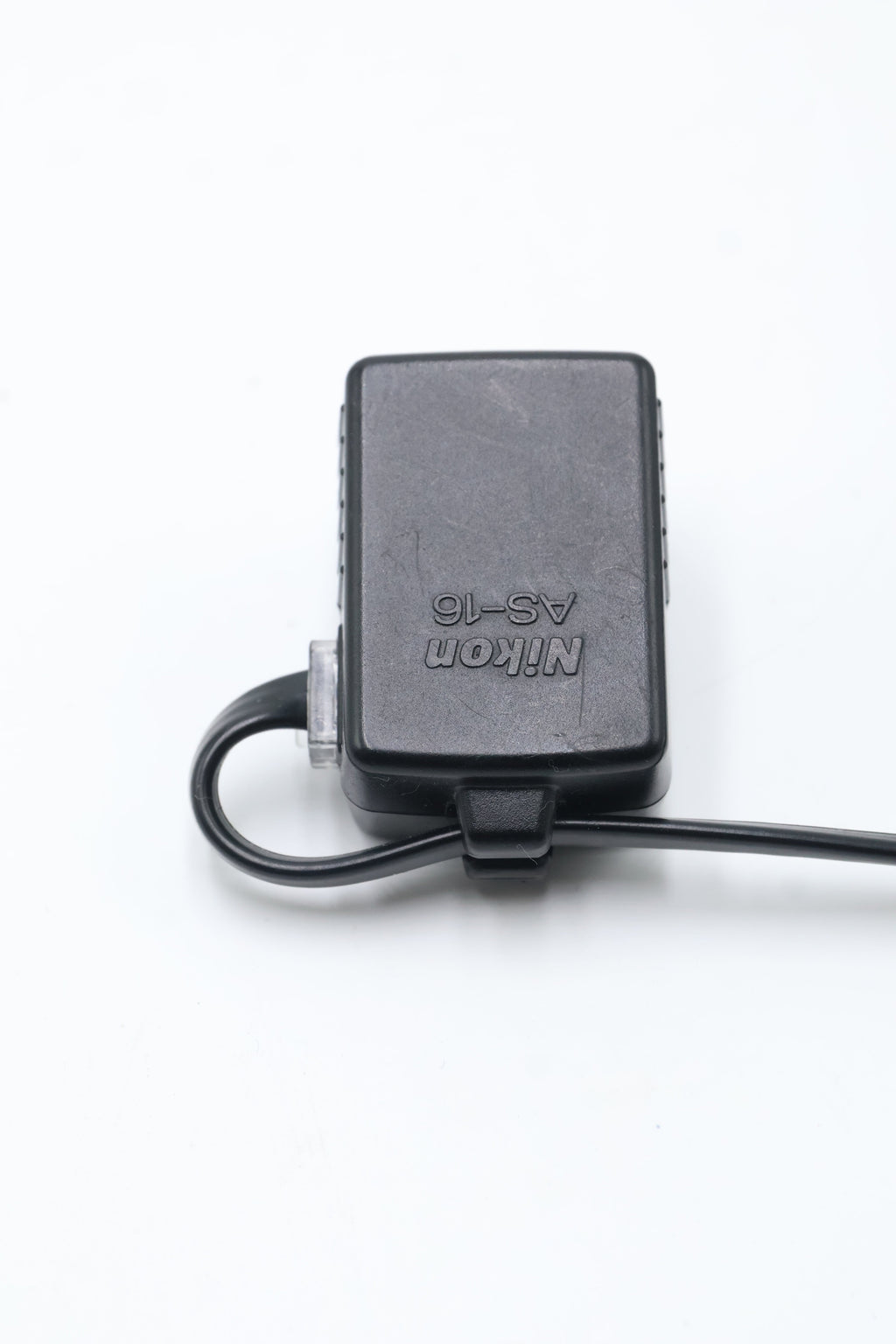 Nikon AS-16 Terminal Shoe Adapter for the SK-6 with Sync Cord (UNTESTED), Used