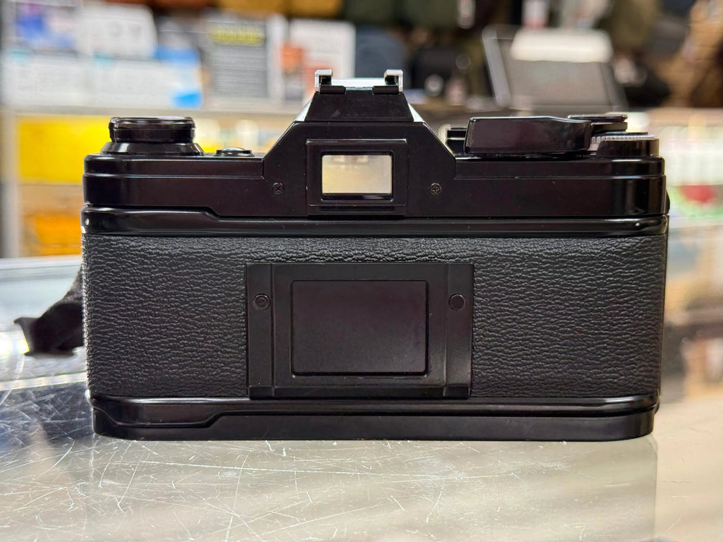 Canon AE1-50F14-16564 AE-1 35mm Film Camera (Black) W/FD 50mm f/1.4 S.S.C. Lens, Used CANON