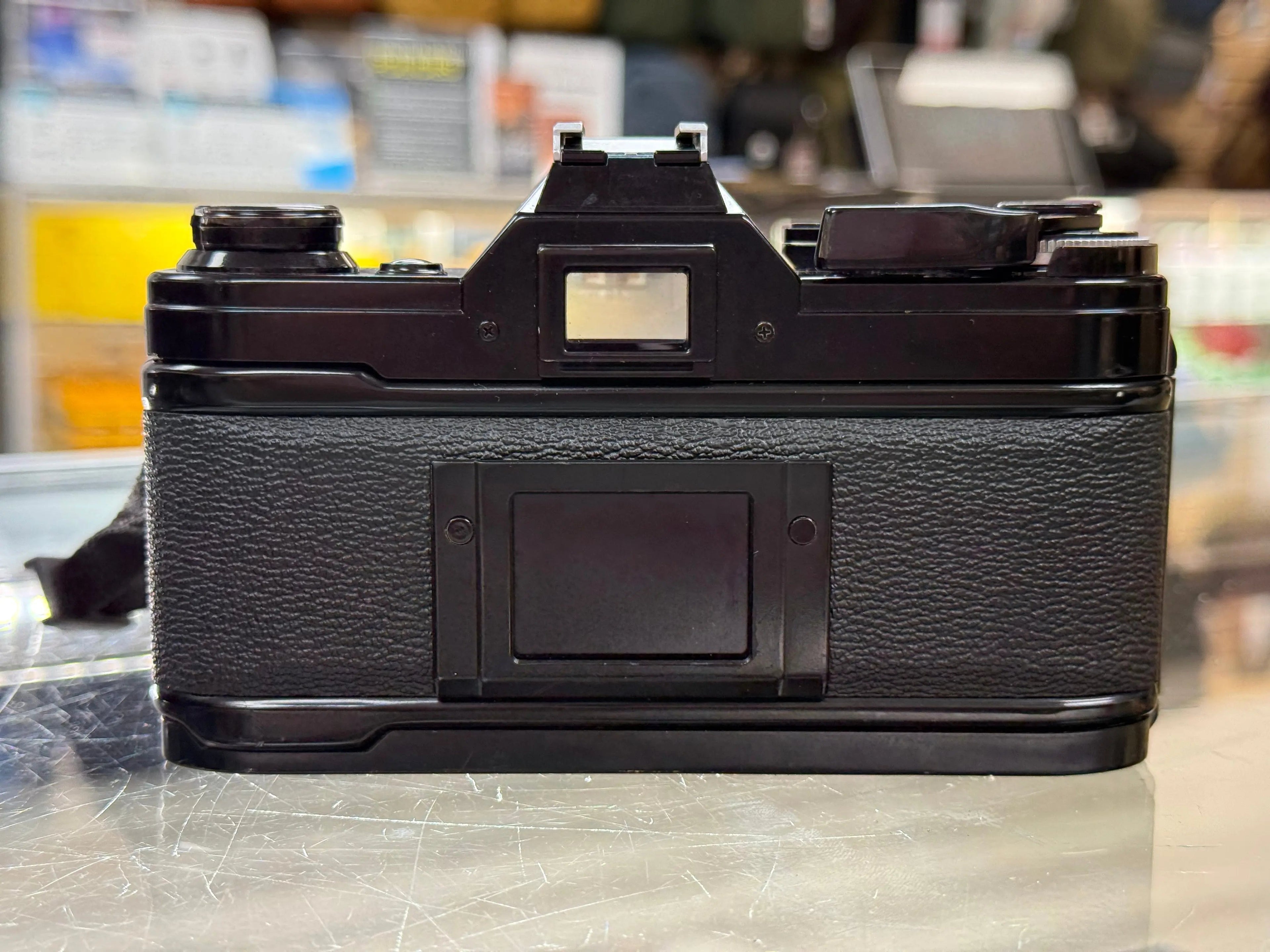 Canon AE1-50F14-16564 AE-1 35mm Film Camera (Black) W/FD 50mm f/1.4 S.S.C. Lens, Used CANON
