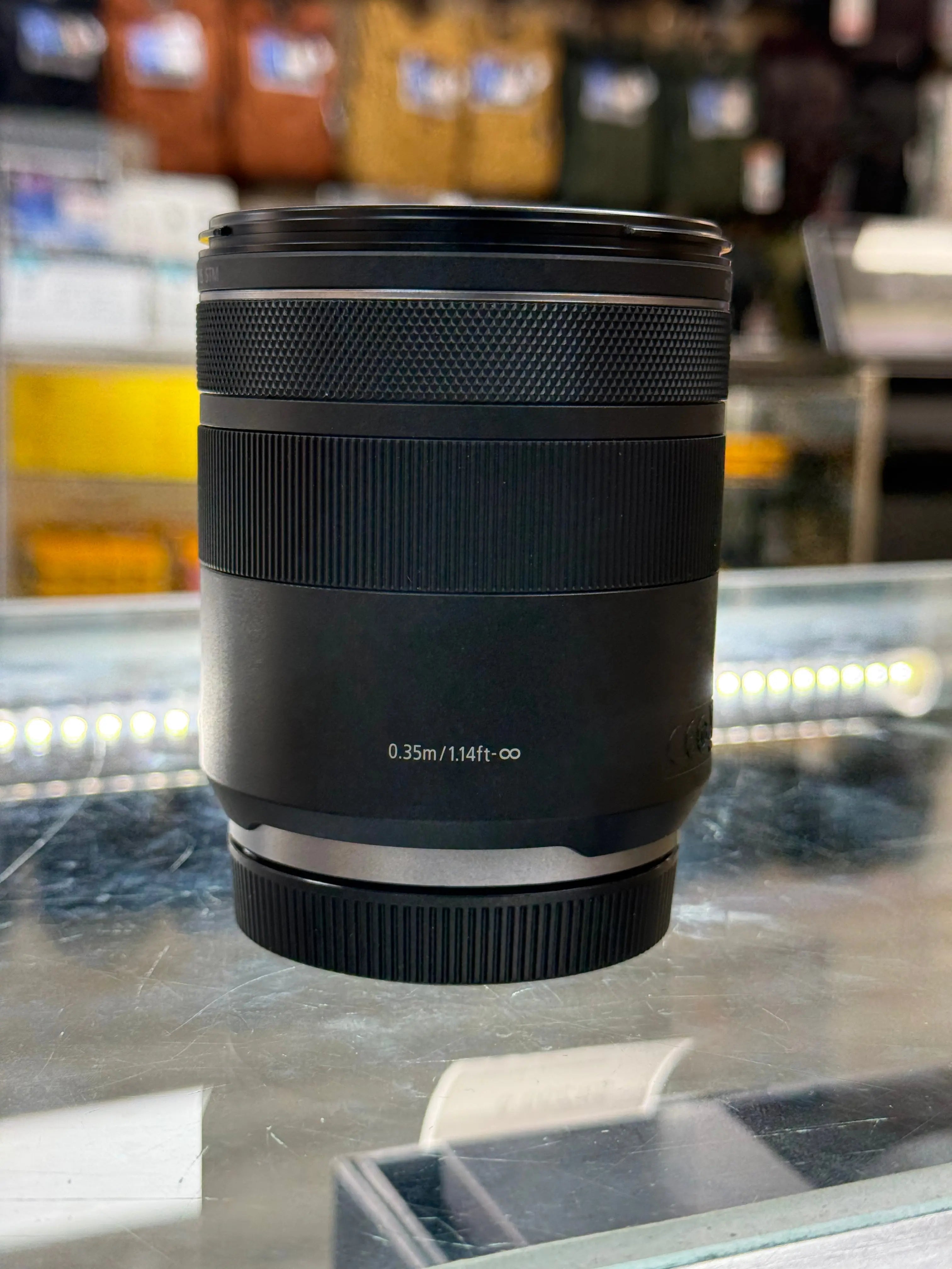 CANON 85F2-00647 RF 85mm f/2 Lens, Used CANON
