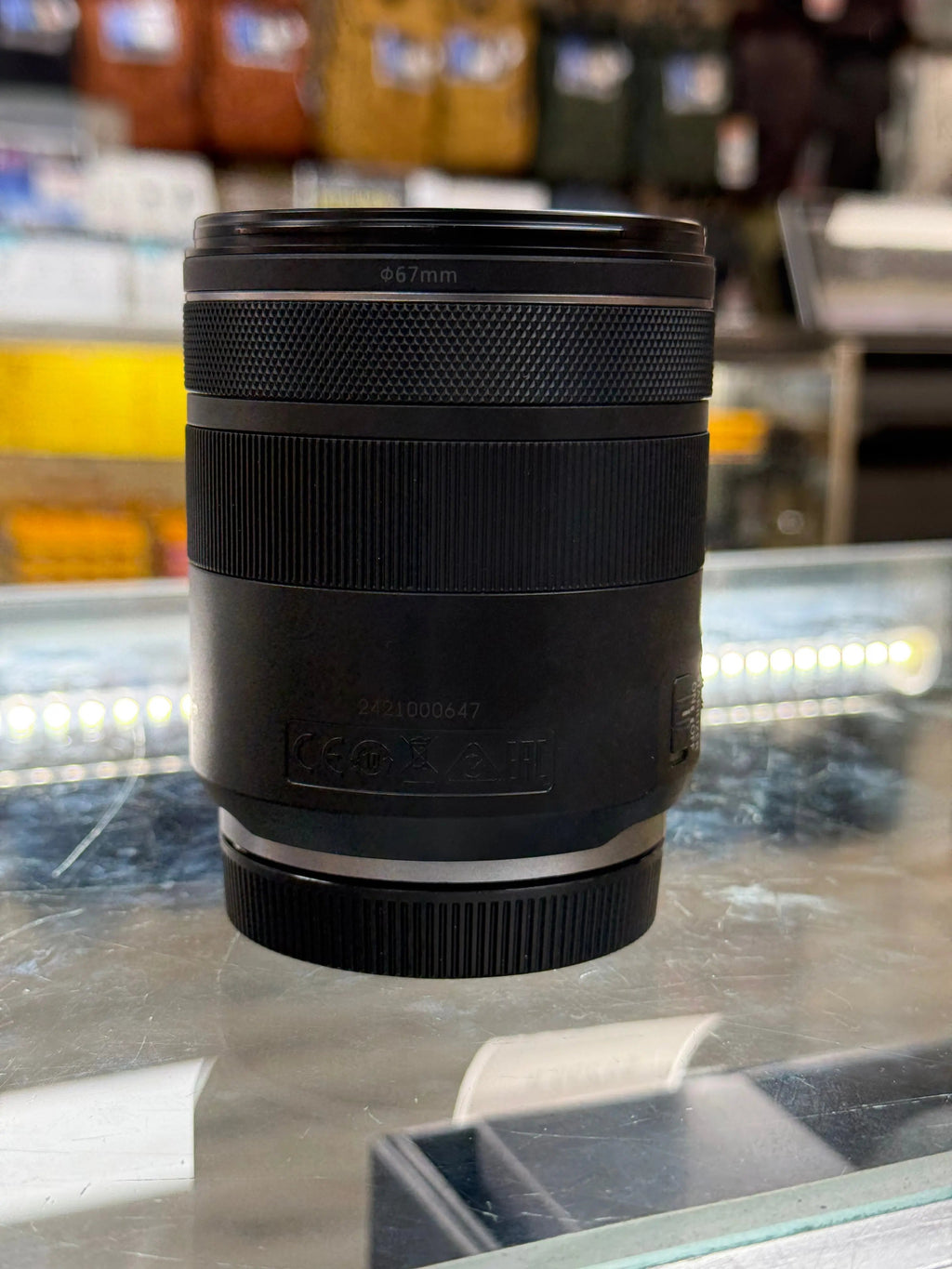 CANON 85F2-00647 RF 85mm f/2 Lens, Used CANON