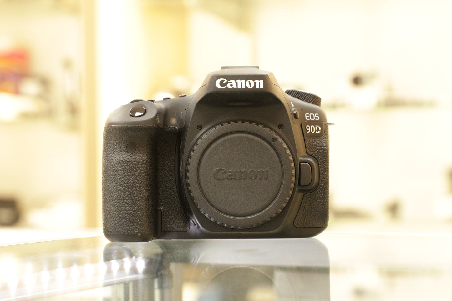 Canon EOS90DKIT-00952 EOS 90D DSLR Camera Body (32.5MP) W/18-55MM Lens, Used