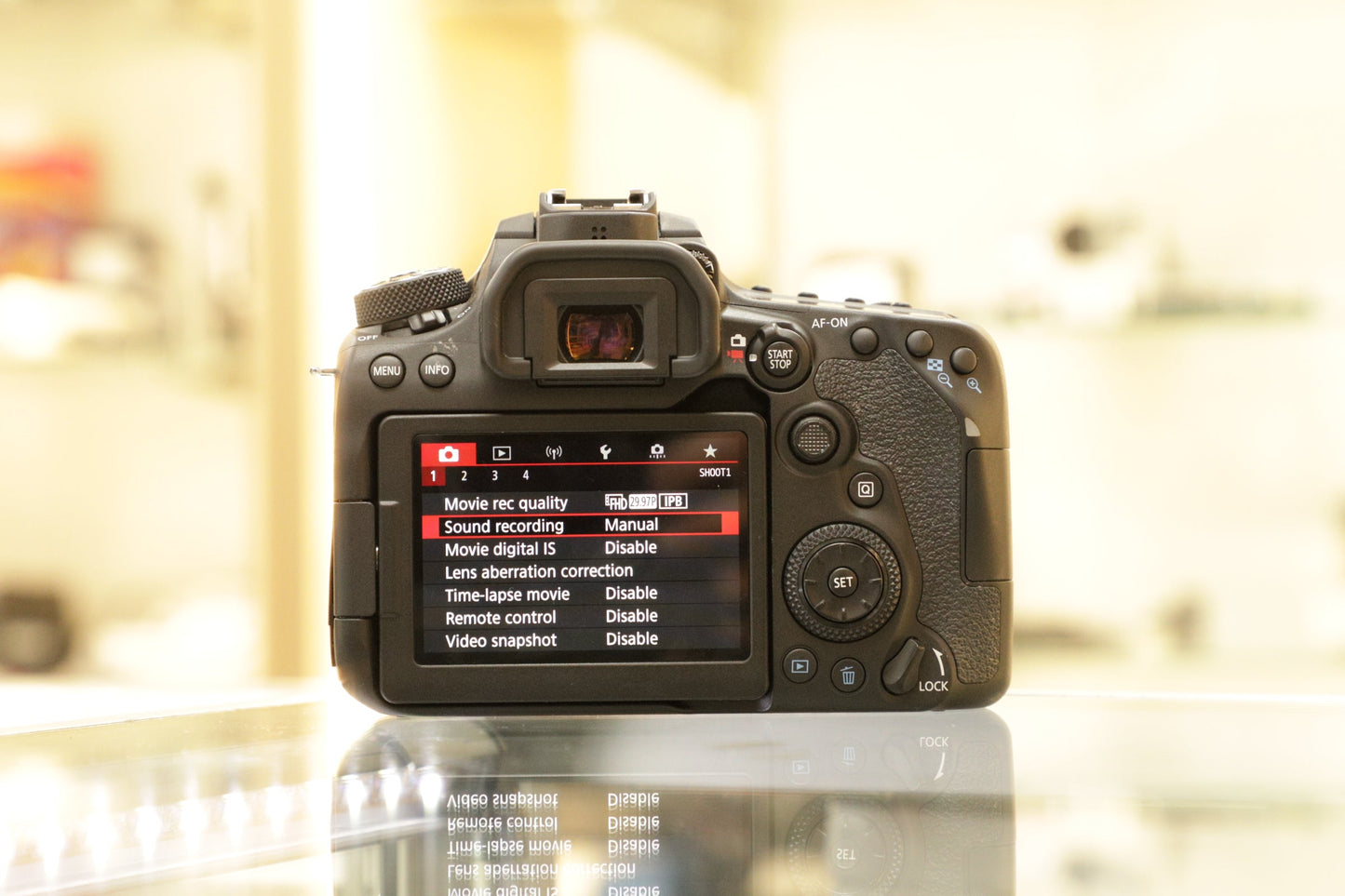 Canon EOS90DKIT-00952 EOS 90D DSLR Camera Body (32.5MP) W/18-55MM Lens, Used