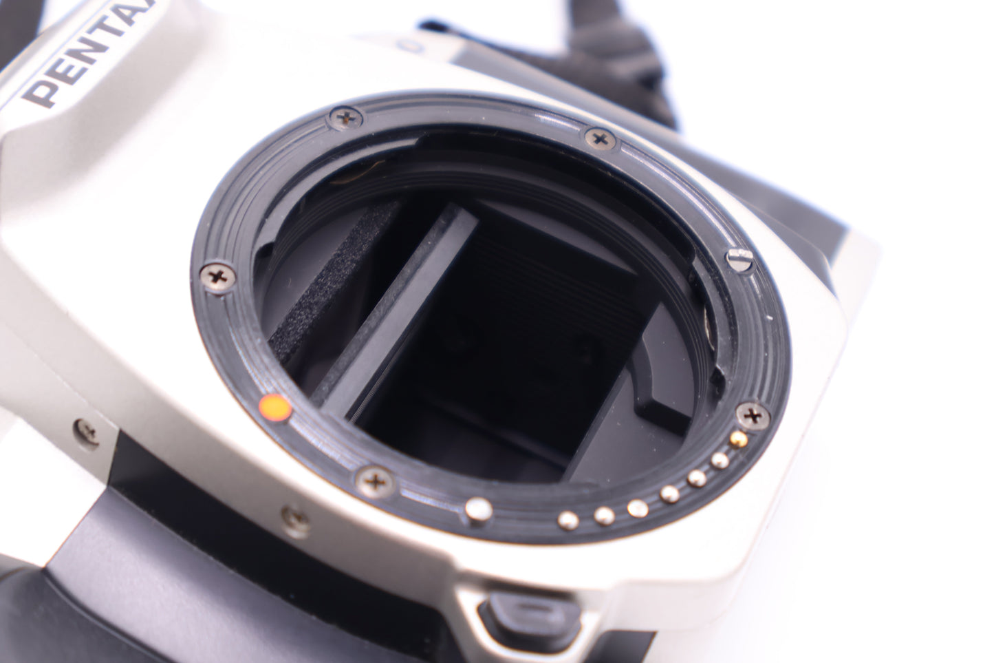 Pentax ZX-30-91155 Camera Body, Used (FOR PARTS)