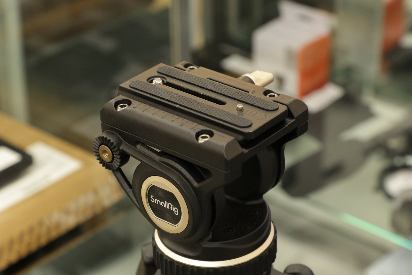 SmallRig FreeBlazer Heavy-Duty Carbon Fiber Tripod System, Used