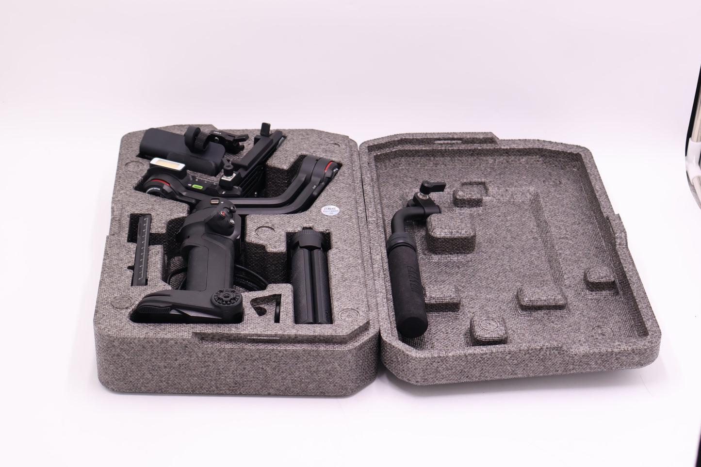 Zhiyun WEEBILL3-10494 WEEBILL 3 3-Axis Handheld Gimbal Stabilizer Combo Kit, Used