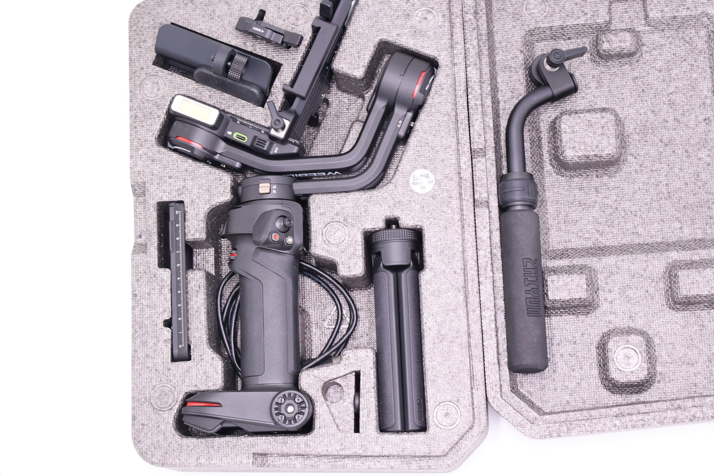 Zhiyun WEEBILL3-10494 WEEBILL 3 3-Axis Handheld Gimbal Stabilizer Combo Kit, Used