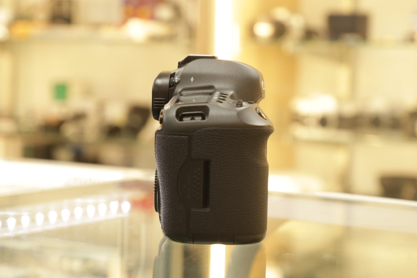 Canon 5DSR-01078 EOS 5DSR DSLR Camera Body 50MP, Used