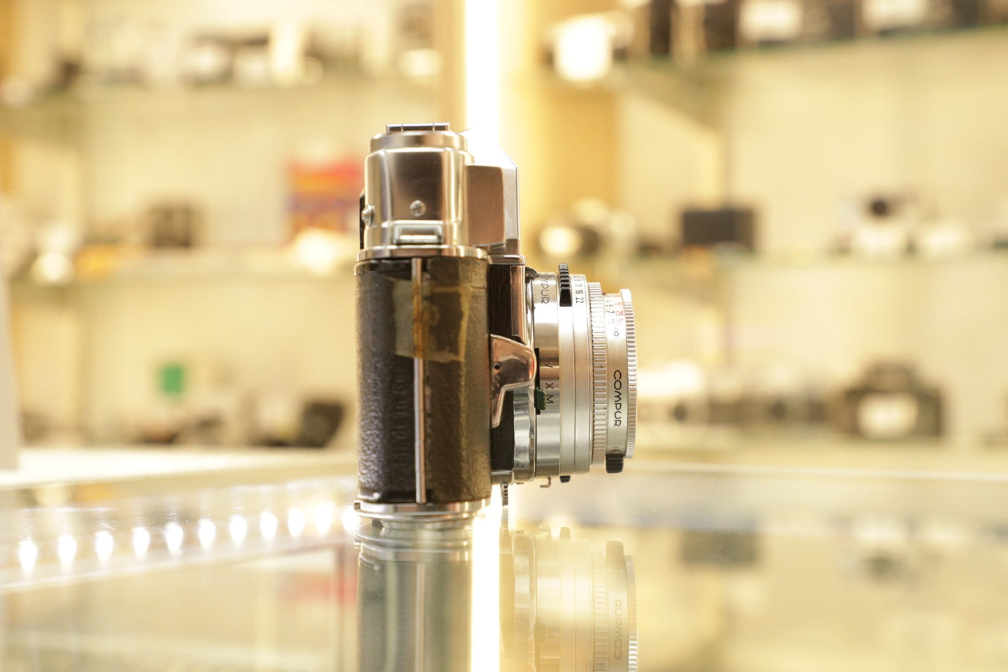 Kodak RETIII-32830 Retina Reflex III, Used (For Parts)