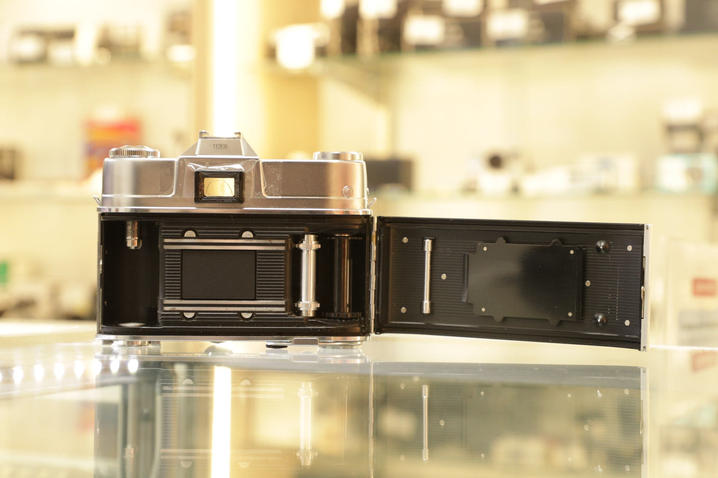 Kodak RETIII-32830 Retina Reflex III, Used (For Parts)