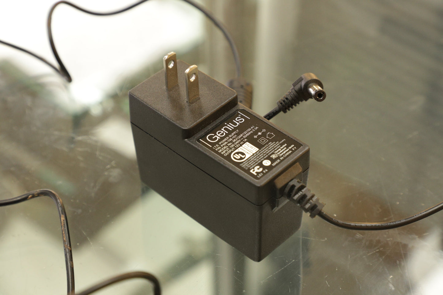 VERIFONE MX925-30435 VeriFone MX925 Payment Terminal w/Proprietary Genius Graphics-Tablet I/O Cable, Used