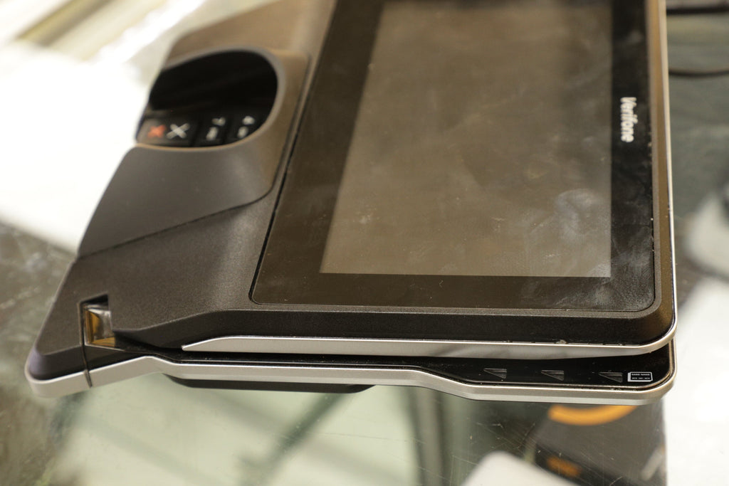 VERIFONE MX925-30435 VeriFone MX925 Payment Terminal w/Proprietary Genius Graphics-Tablet I/O Cable, Used - AVC photo video store