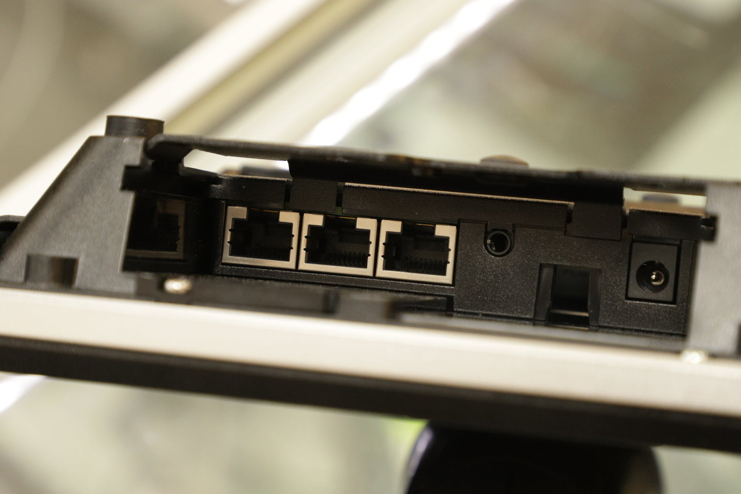 VERIFONE MX925-30435 VeriFone MX925 Payment Terminal w/Proprietary Genius Graphics-Tablet I/O Cable, Used