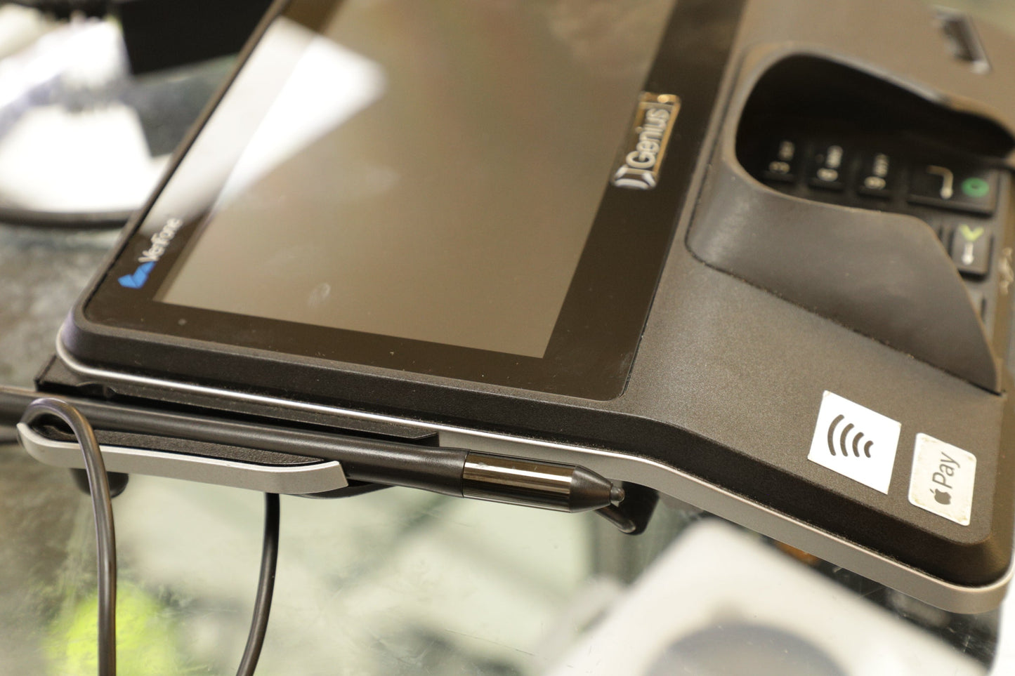 VERIFONE MX925-56009 VeriFone Payment Terminal w/Proprietary Genius Graphics-Tablet I/O Cable, Used