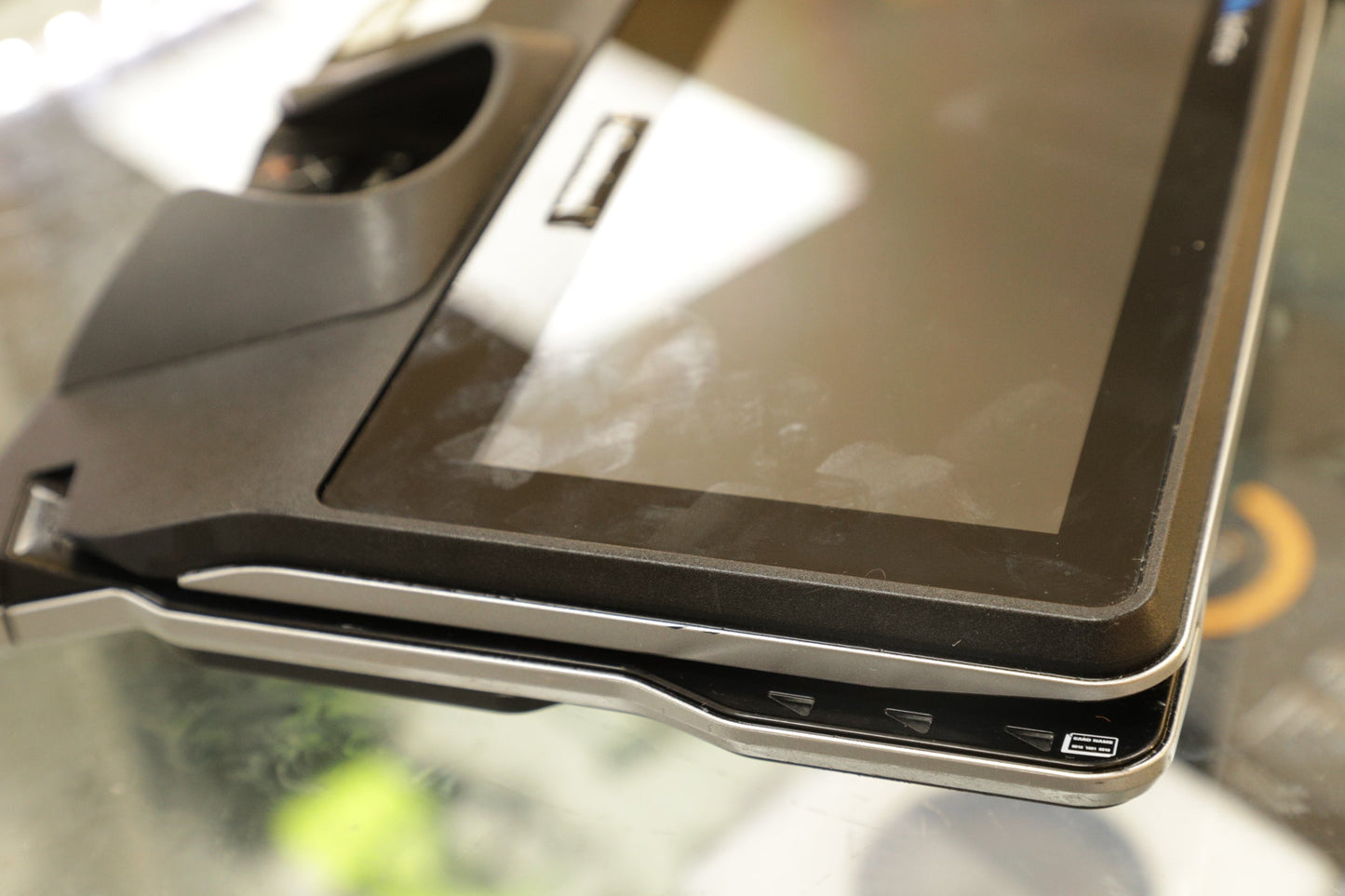 VERIFONE MX925-56009 VeriFone Payment Terminal w/Proprietary Genius Graphics-Tablet I/O Cable, Used